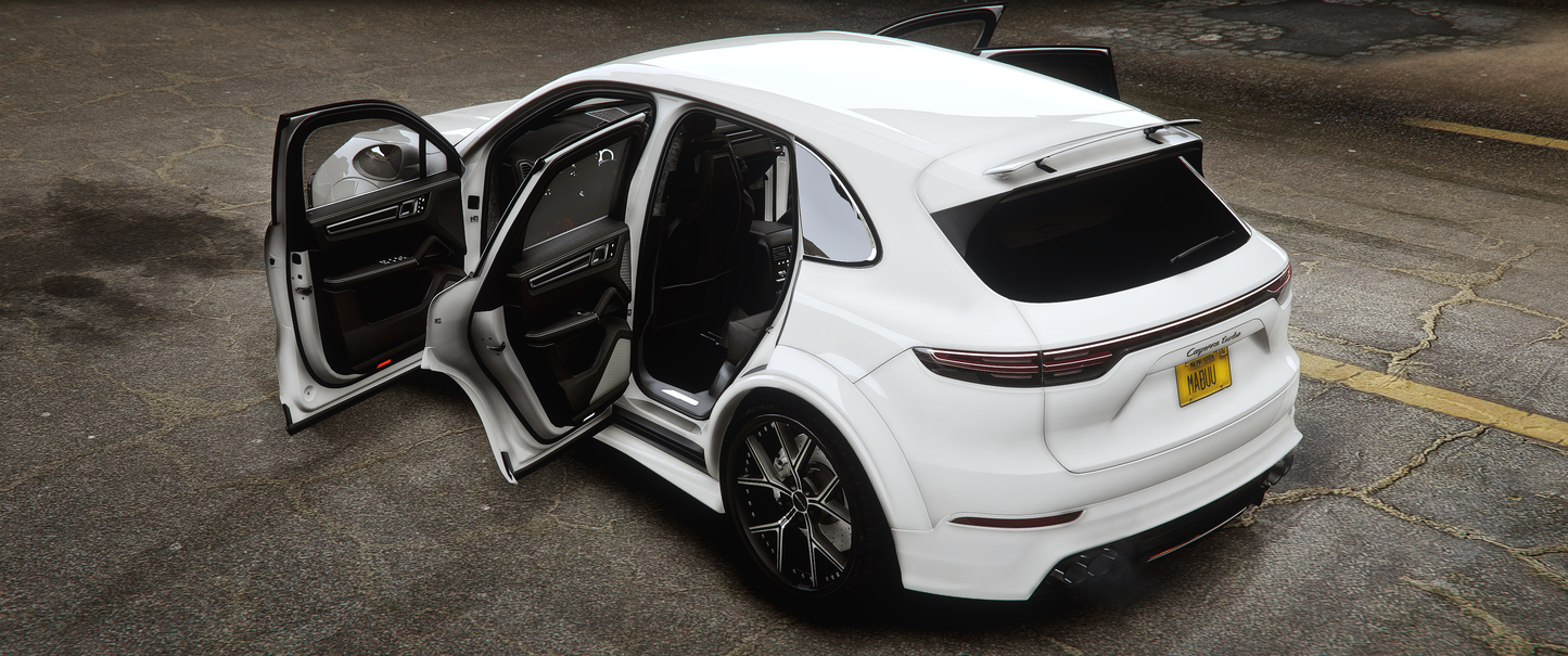 Porsche Cayenne Wald