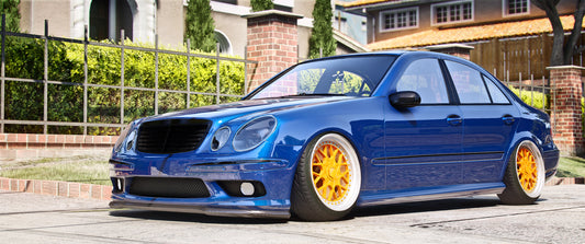 Mercedes Benz E55 AMG Slider (6 Seater)